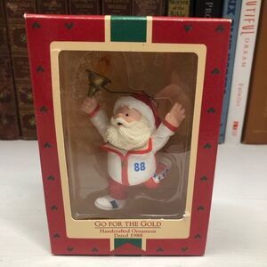 0462 Hallmark Keepsake Go for the Gold 1988 Christmas Ornament